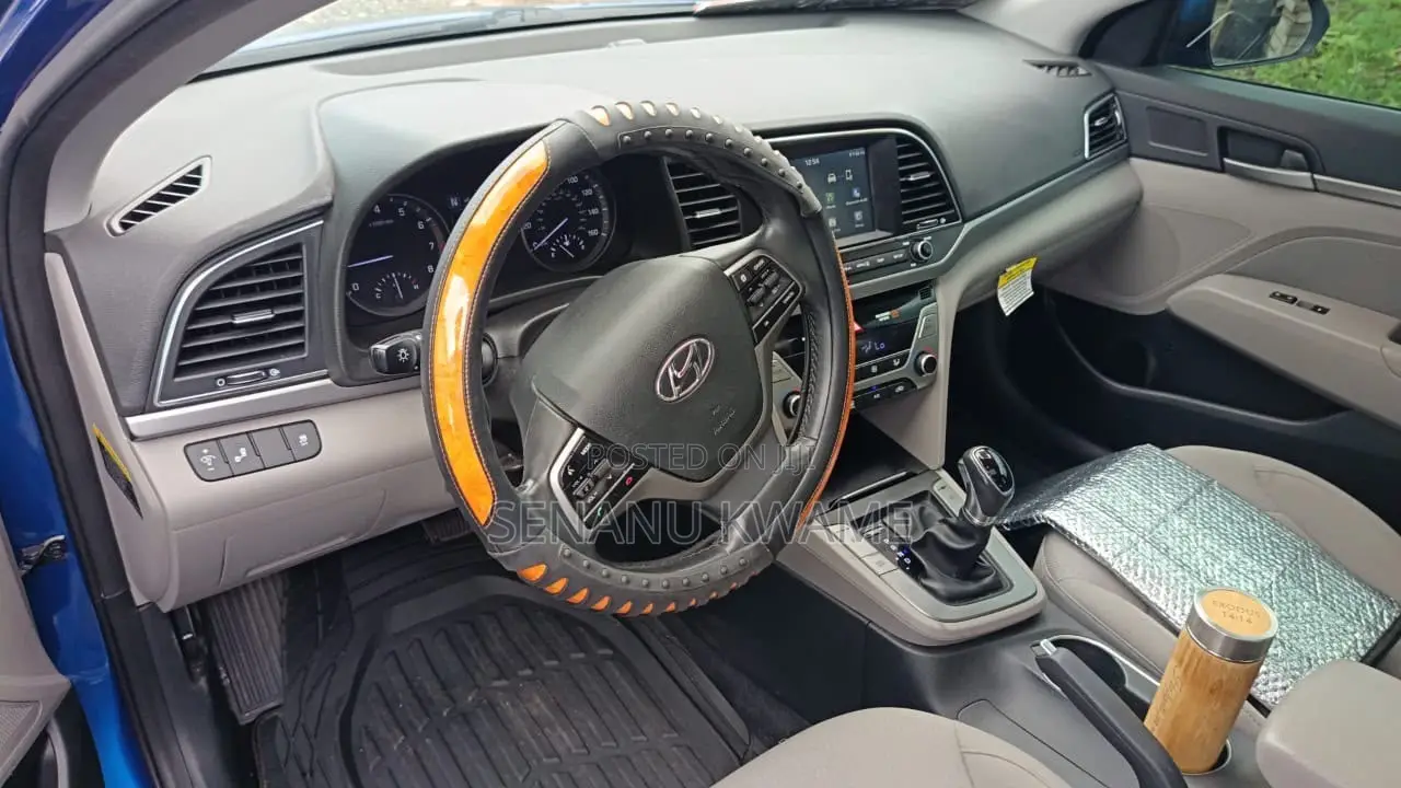 Hyundai Elantra ECO 2018 Blue