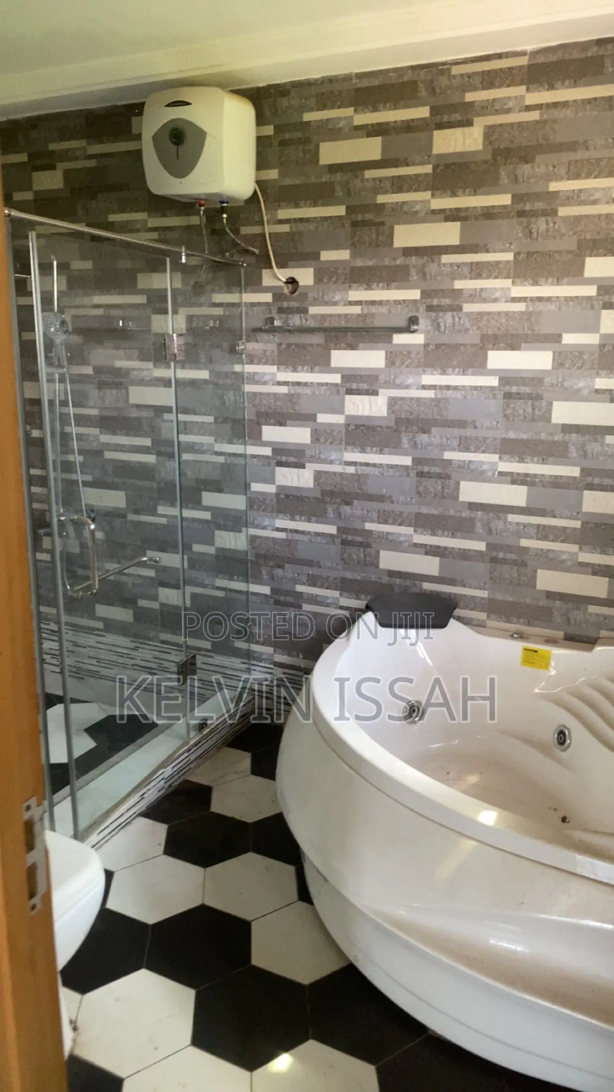 Furnished 5bdrm House in Community 25 for rent