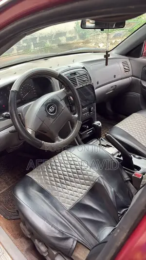 Kia Optima 2006 Red