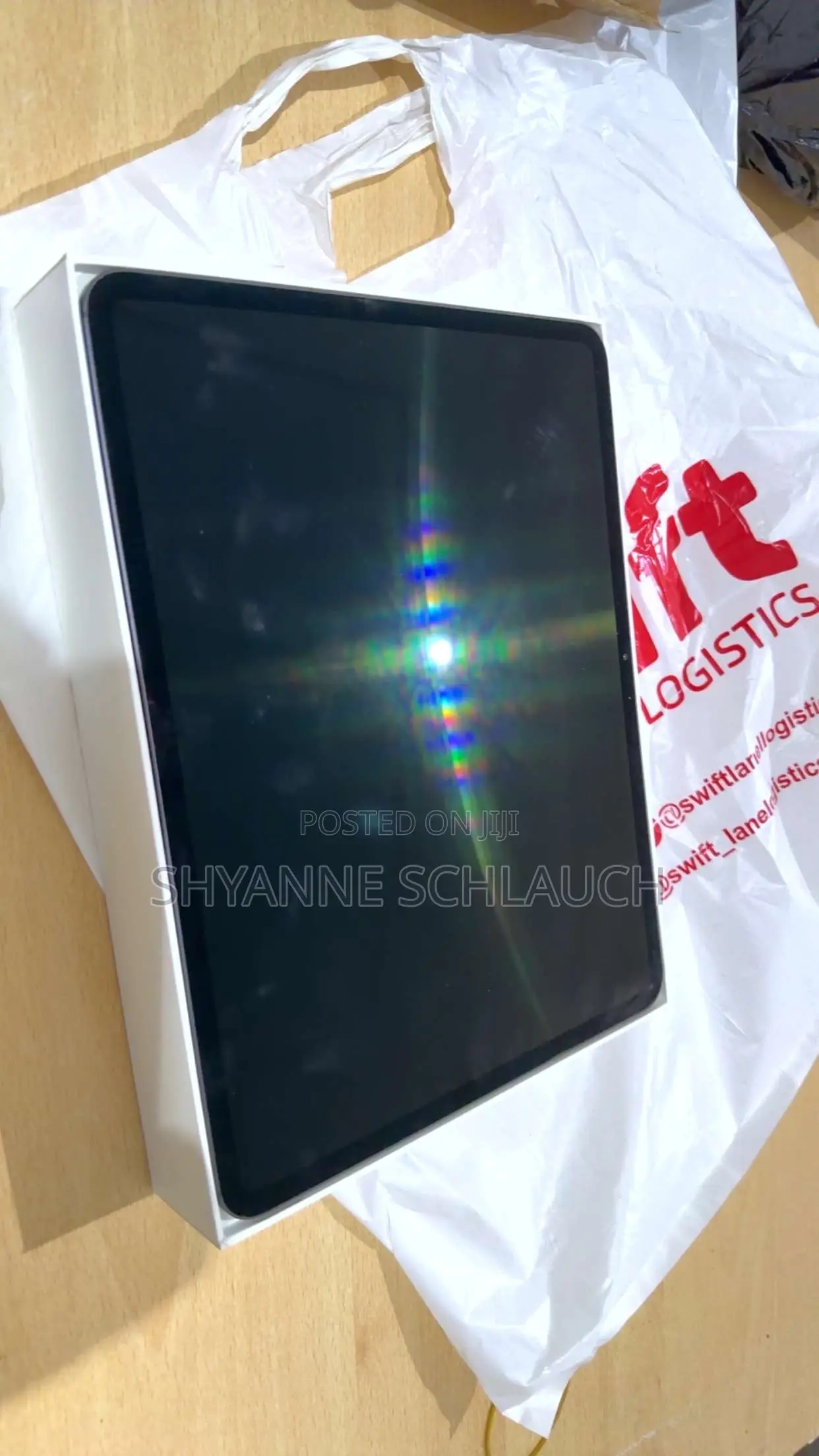 New Apple iPad Pro 13 (2025) 256 GB Black