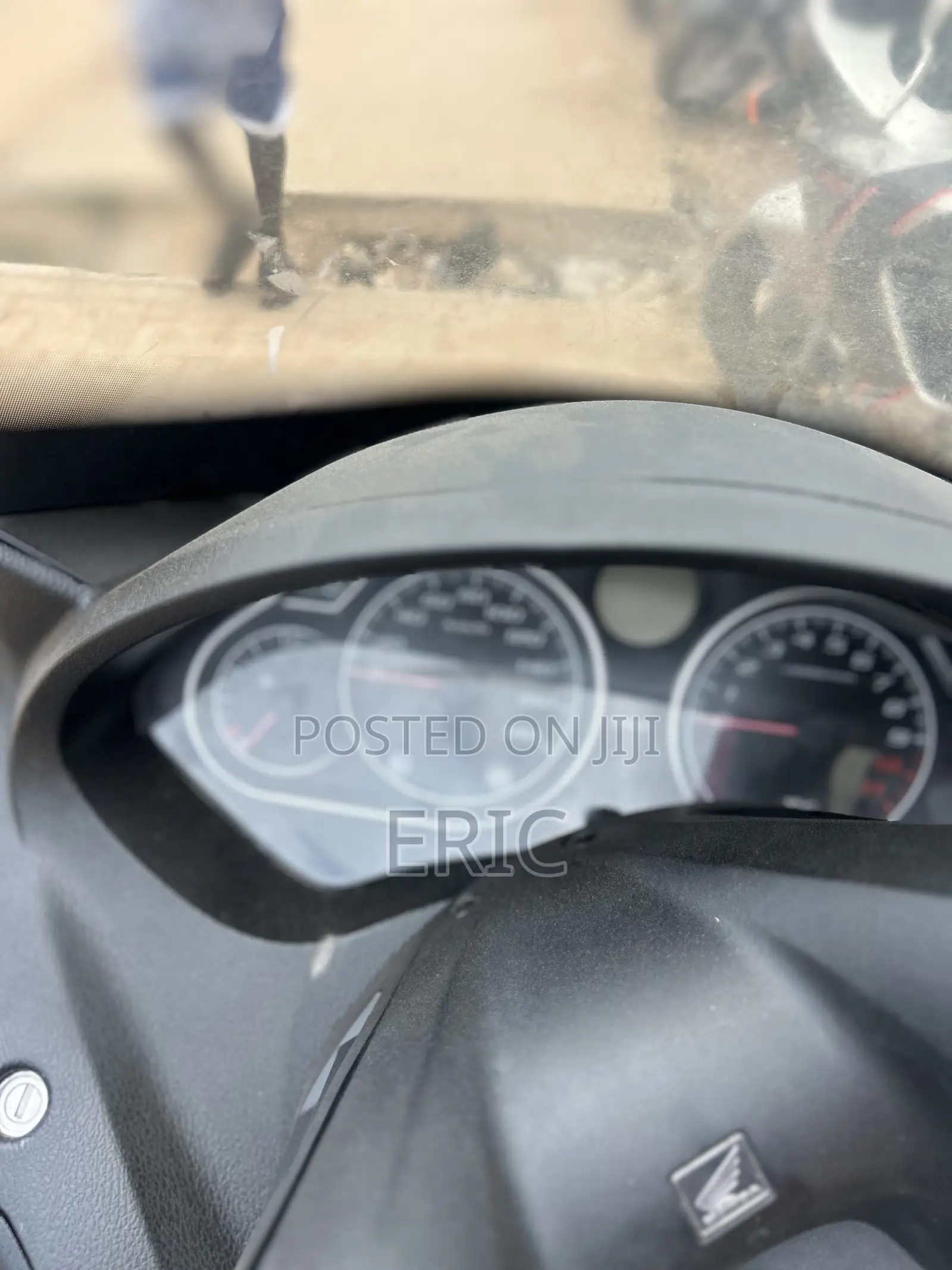 Honda 2022 Silver