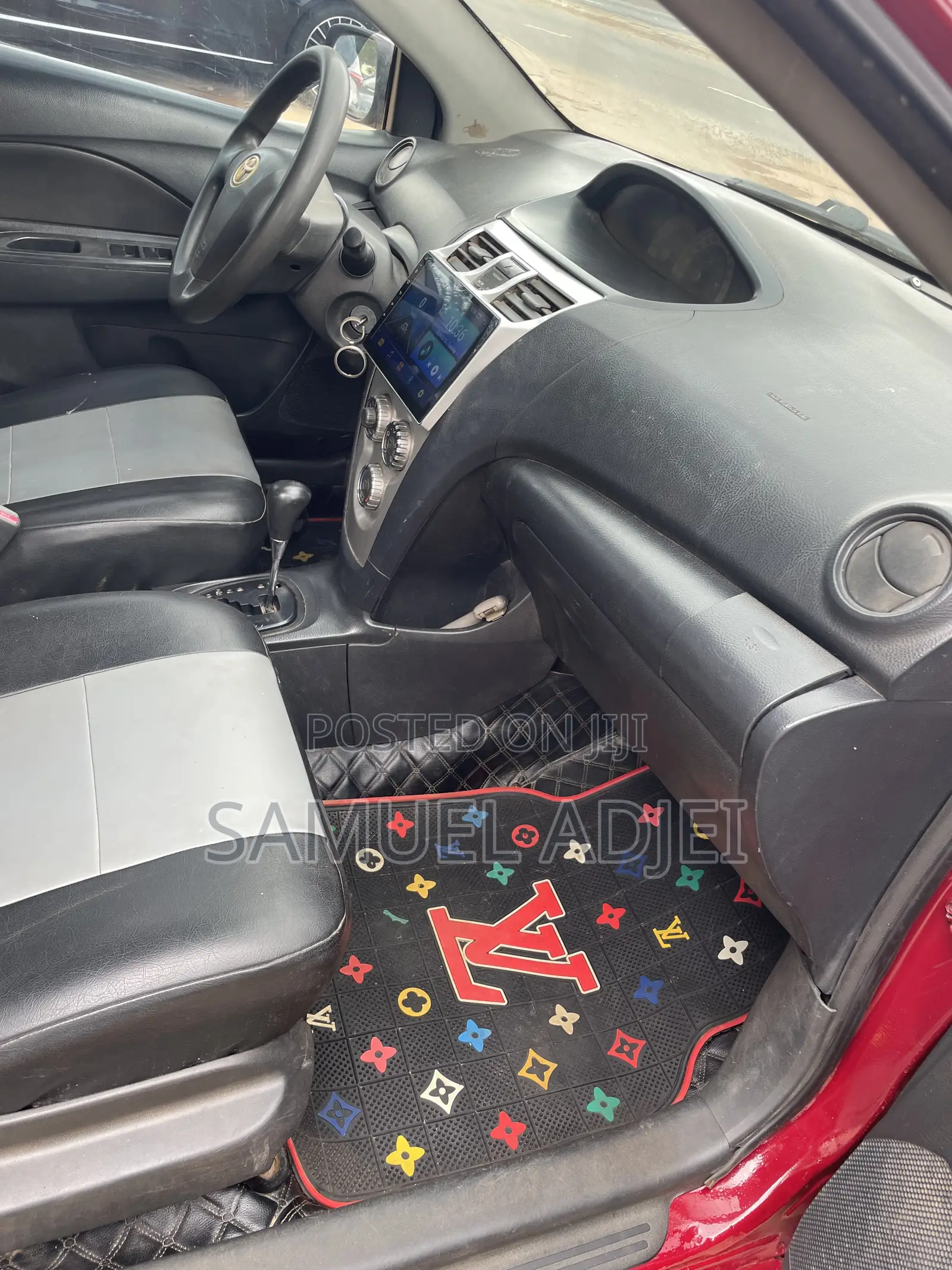 Toyota Yaris 2010 Red