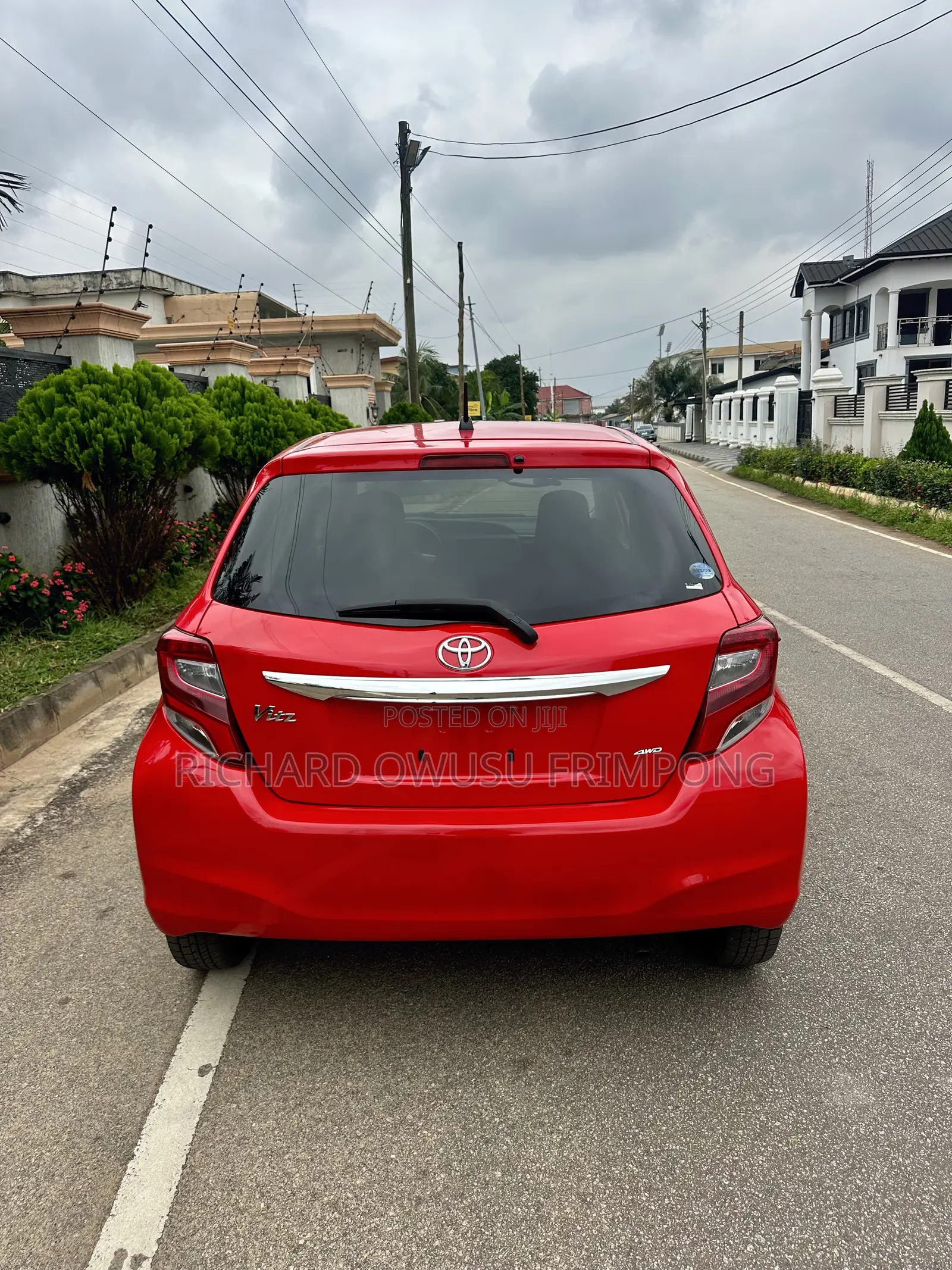Toyota Vitz 1.3 AWD 5dr 2014 Red