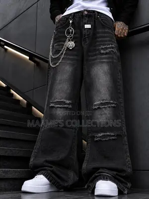 Trendy Men’s Loose Fit Denim Trousers