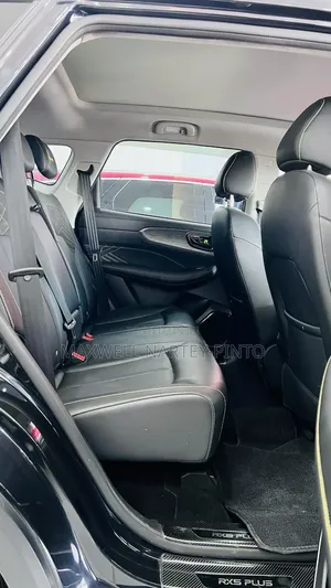 New Roewe RX5 Plus 2022 Black