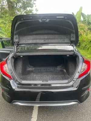 Honda Civic Touring Sedan 2019 Black
