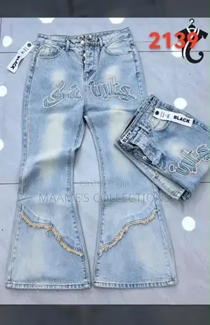 Men’s Relaxed Denim Jeans – Oversized Style