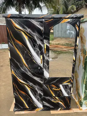 Wadrobe Iliad Designed (Cash on Delivery )