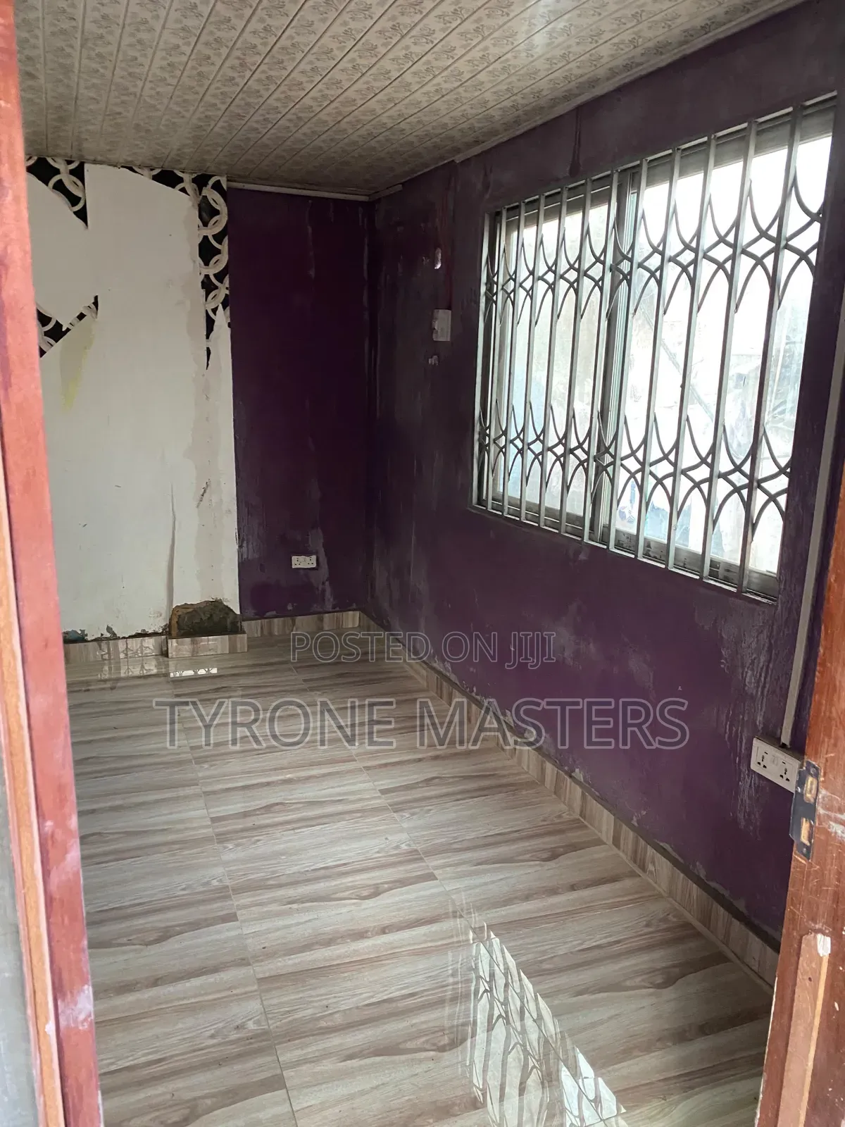 1bdrm Room & Parlour in Trade Fair for rent