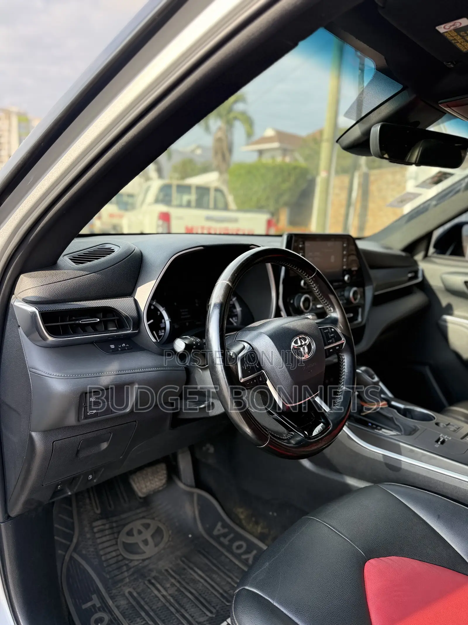 Toyota Highlander XSE 2021 Gray
