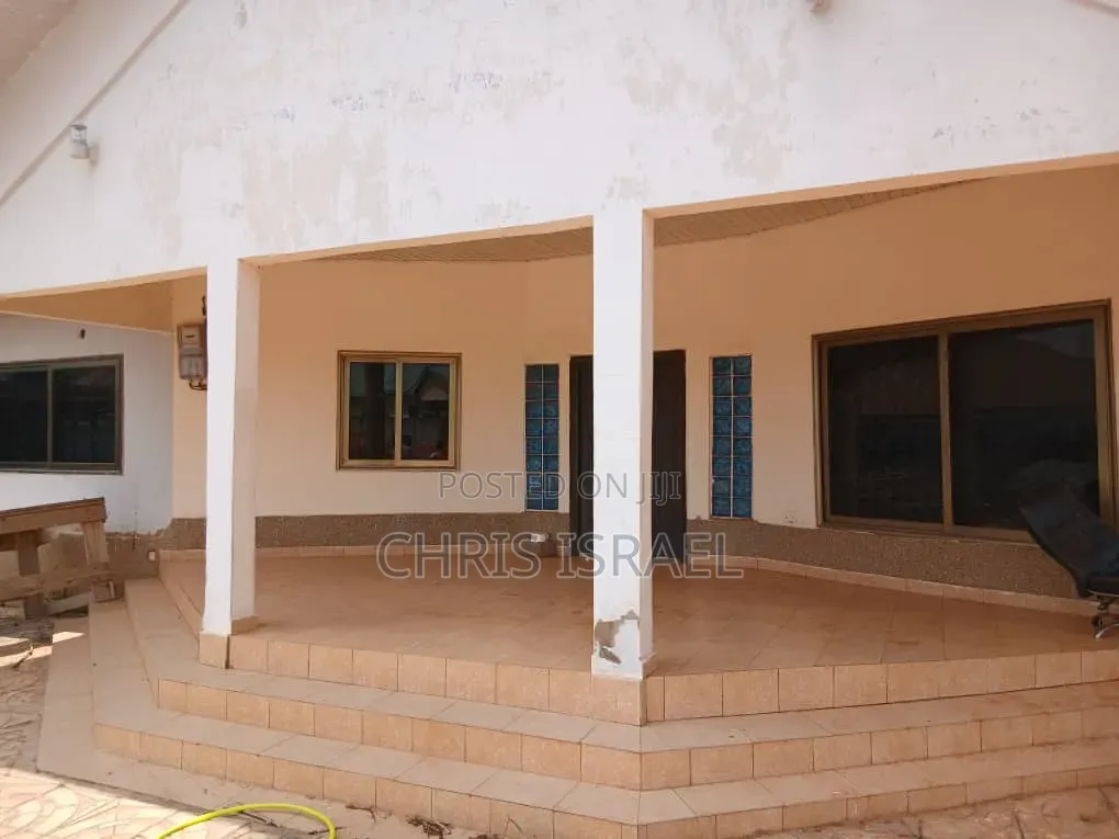 4bdrm House in Valley View for rent