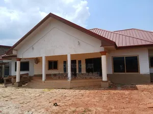 4bdrm House in Valley View for rent