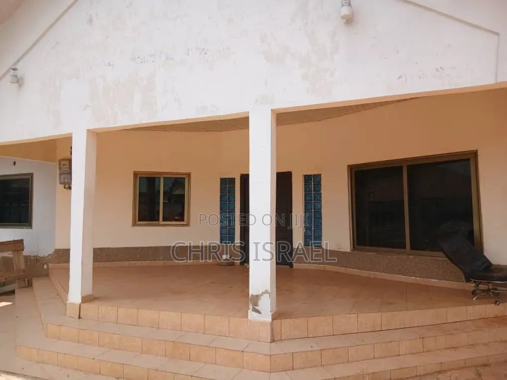 4bdrm House in Valley View for rent