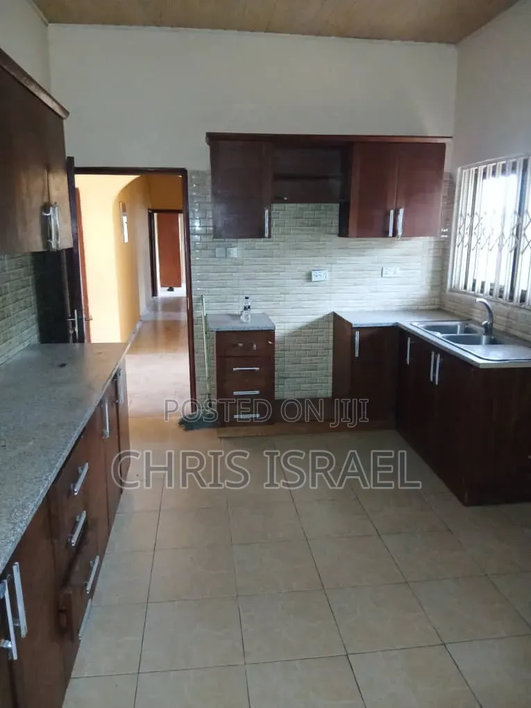 4bdrm House in Valley View for rent