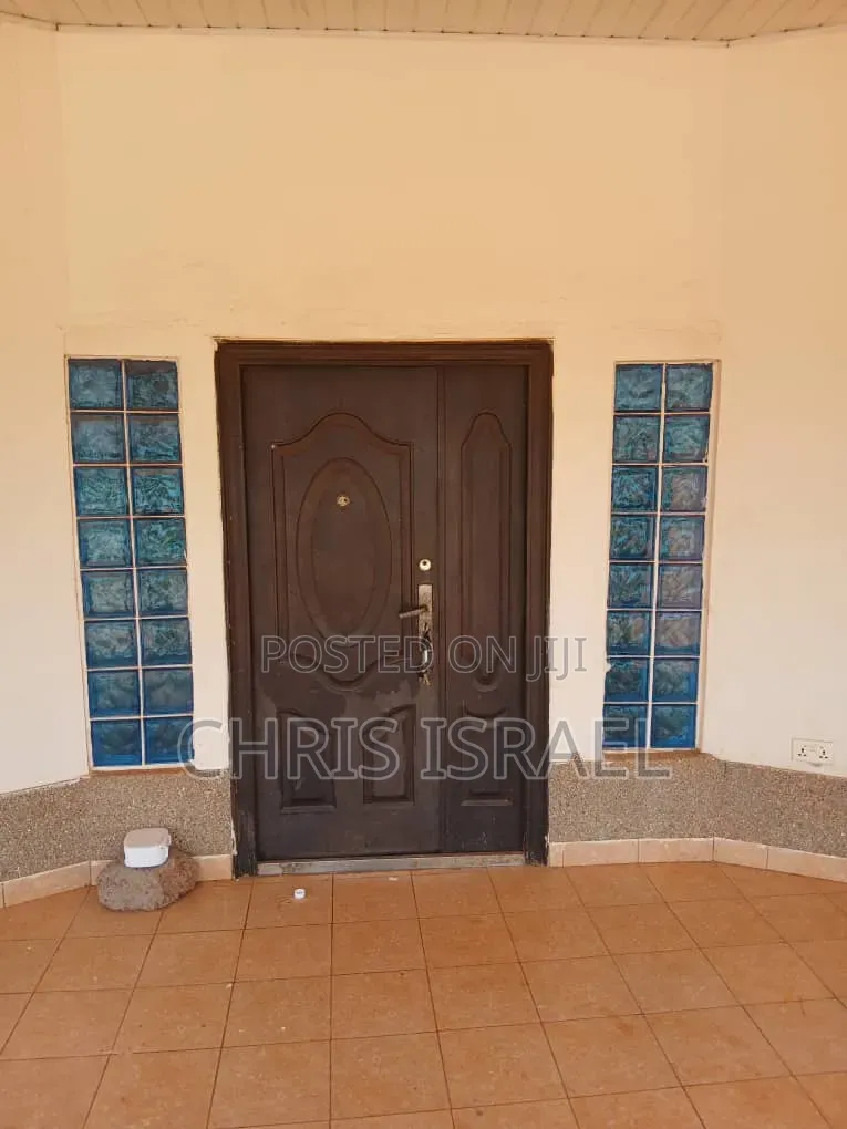 4bdrm House in Valley View for rent
