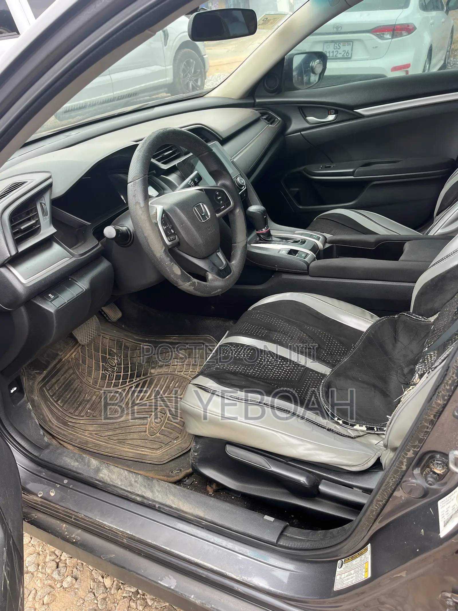 Honda Civic LX 4dr Sedan (2.0L 4cyl) 2016 Gray