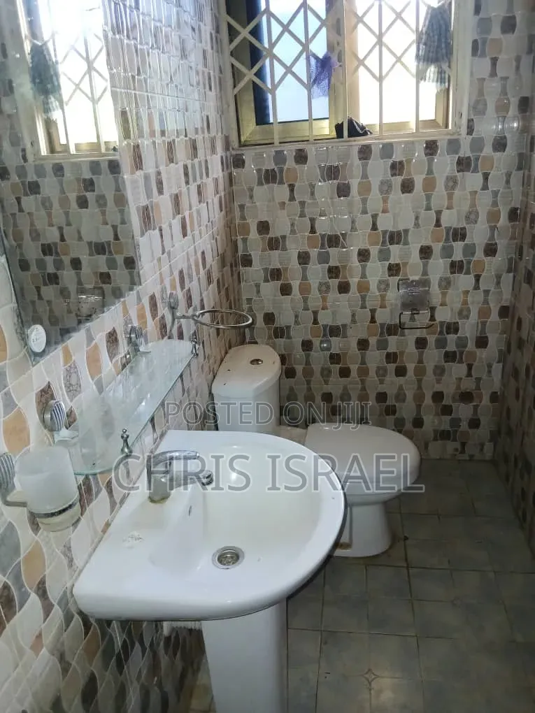 4bdrm House in Valley View for rent