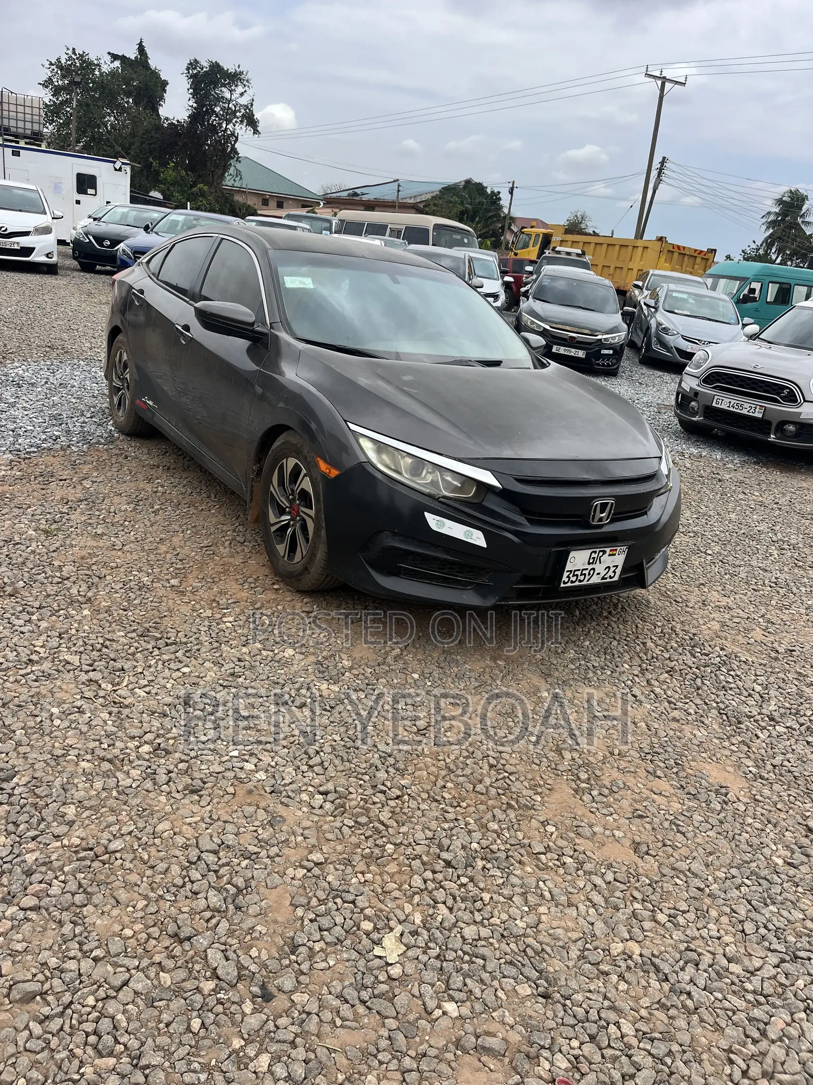 Honda Civic LX 4dr Sedan (2.0L 4cyl) 2016 Gray