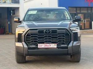 Toyota Tundra Limited Double Cab 6.5' Bed 2024