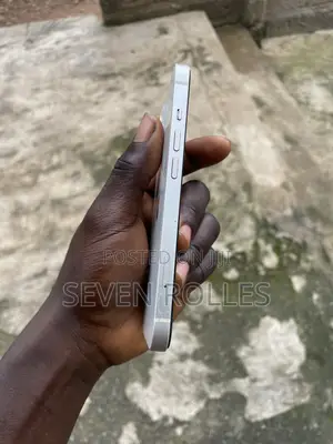 Apple iPhone 13 128 GB White