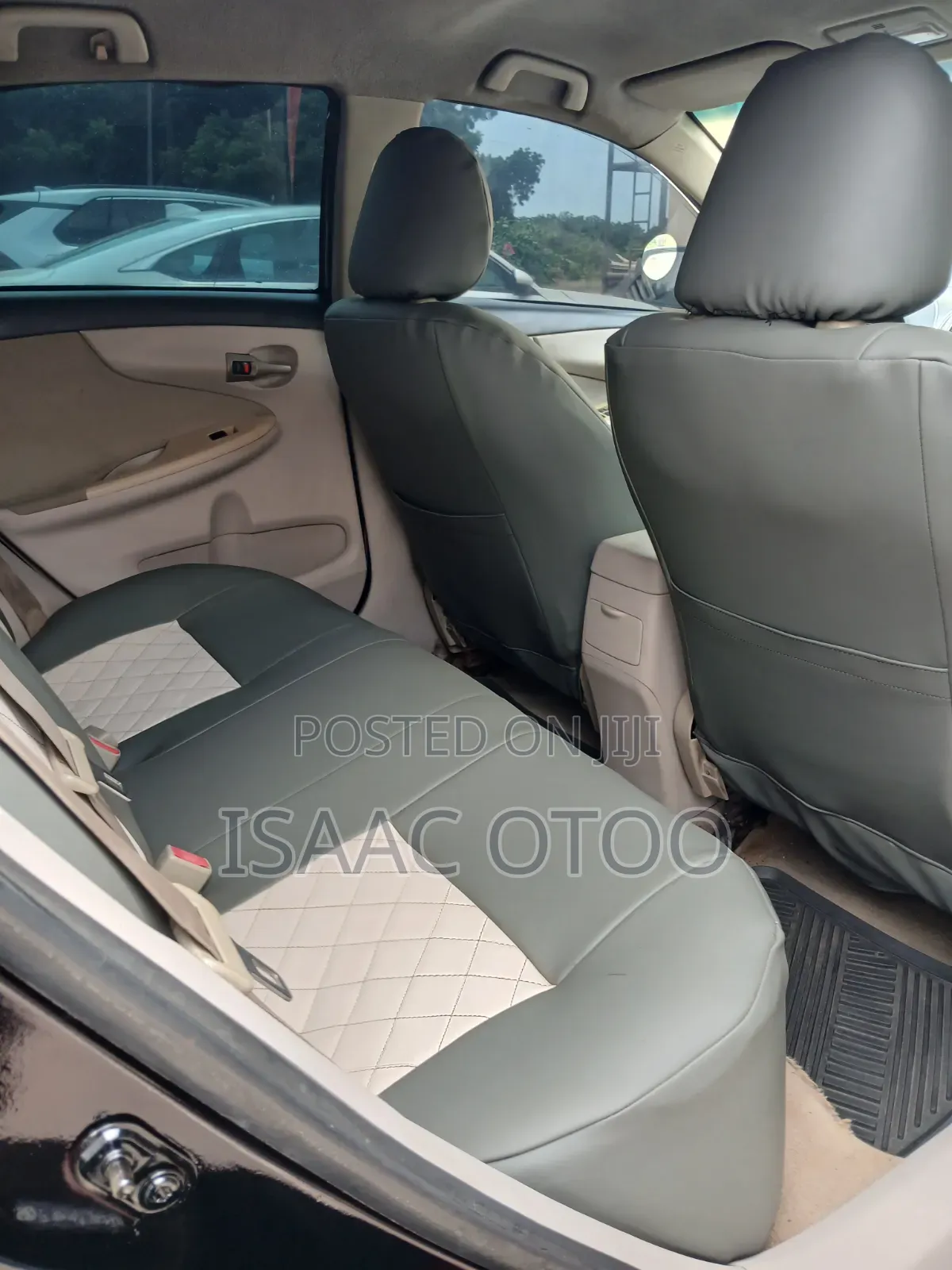 Toyota Corolla LE 4dr Sedan (1.8L 4cyl 4A) 2010 Black