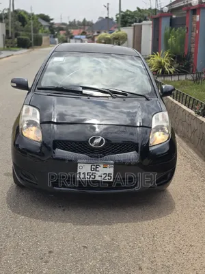Toyota Vitz 1.0 FWD 3dr 2010 Black