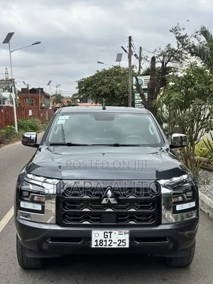 Mitsubishi L200 2025 Black