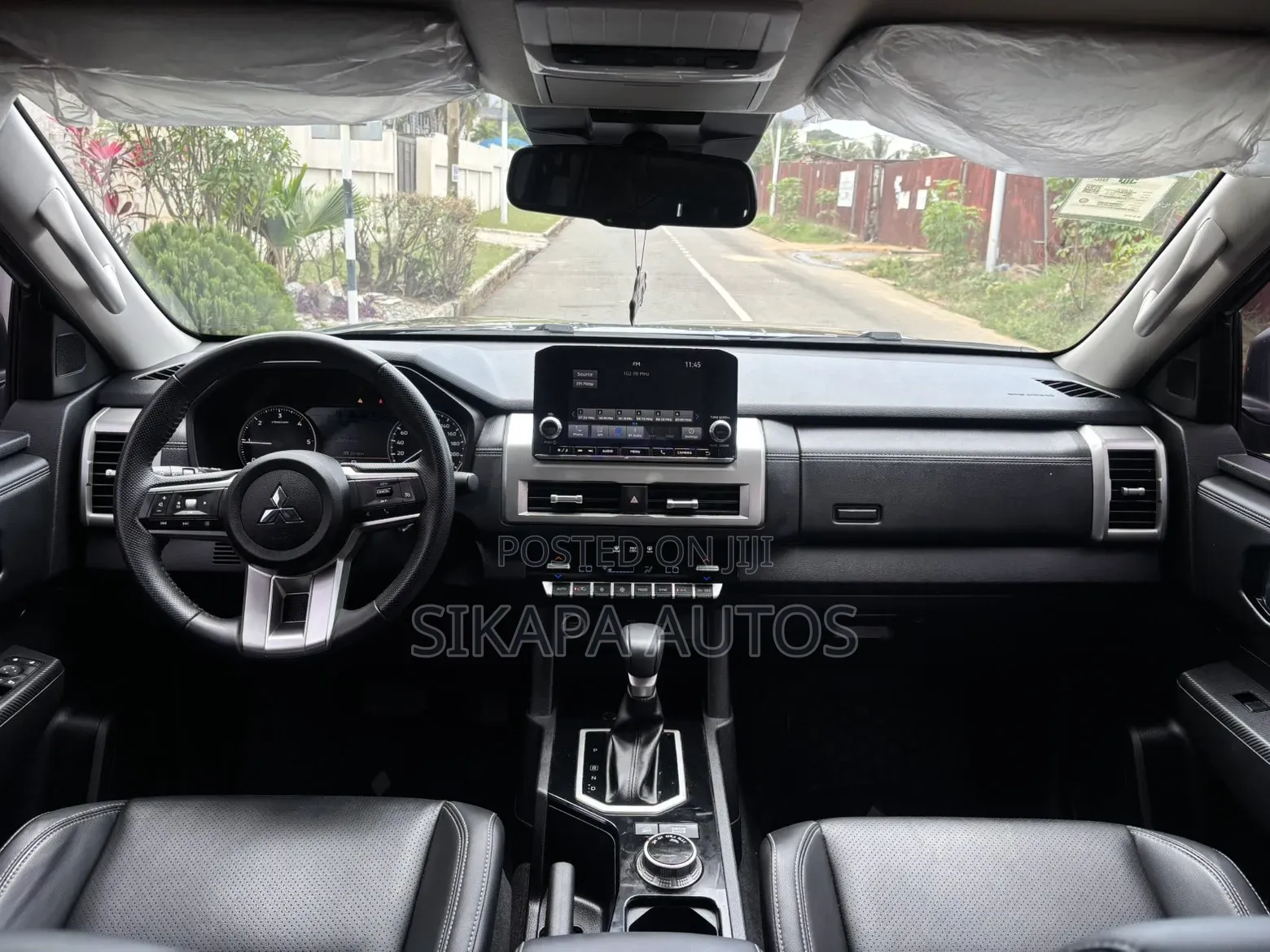 Mitsubishi L200 2025 Black