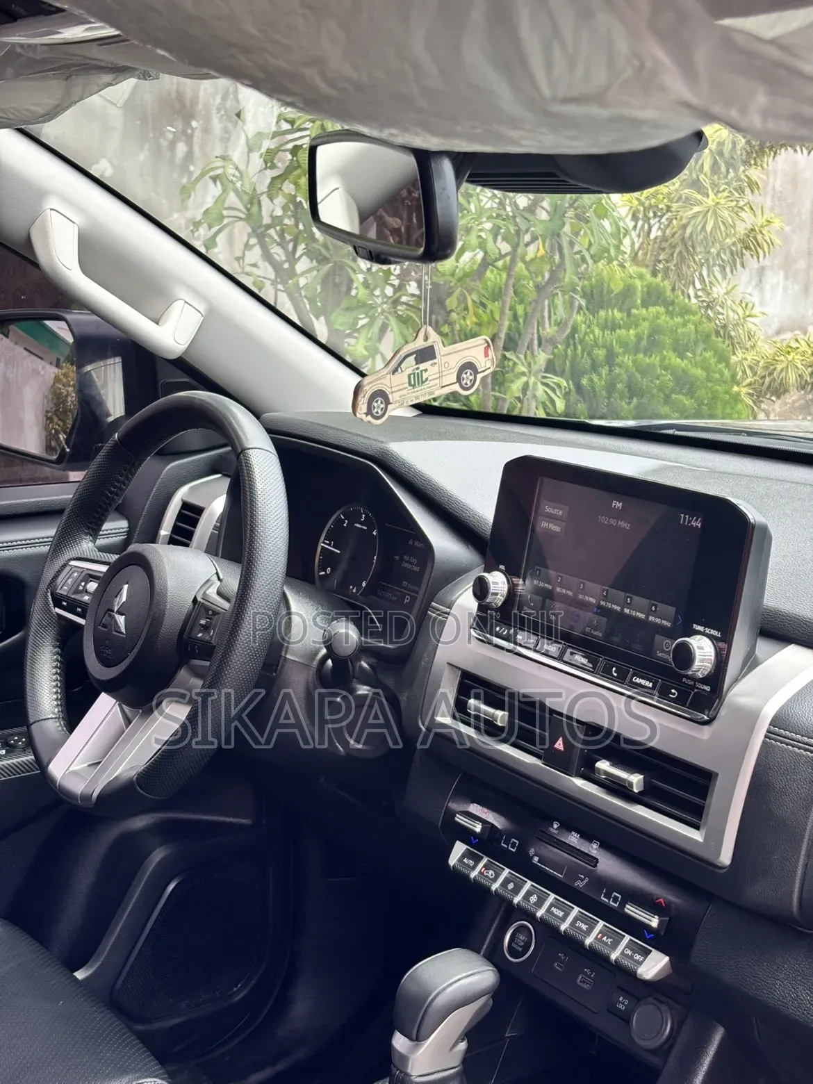 Mitsubishi L200 2025 Black