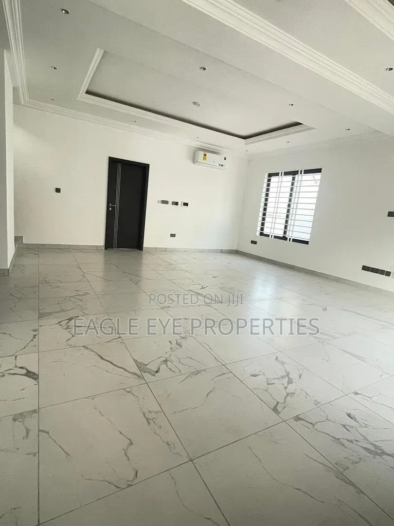 4bdrm House in Adenta Aviation, Ga East Municipal for sale