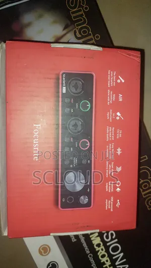 Scarlet 2i2 3th Gen With Condenser Microphone