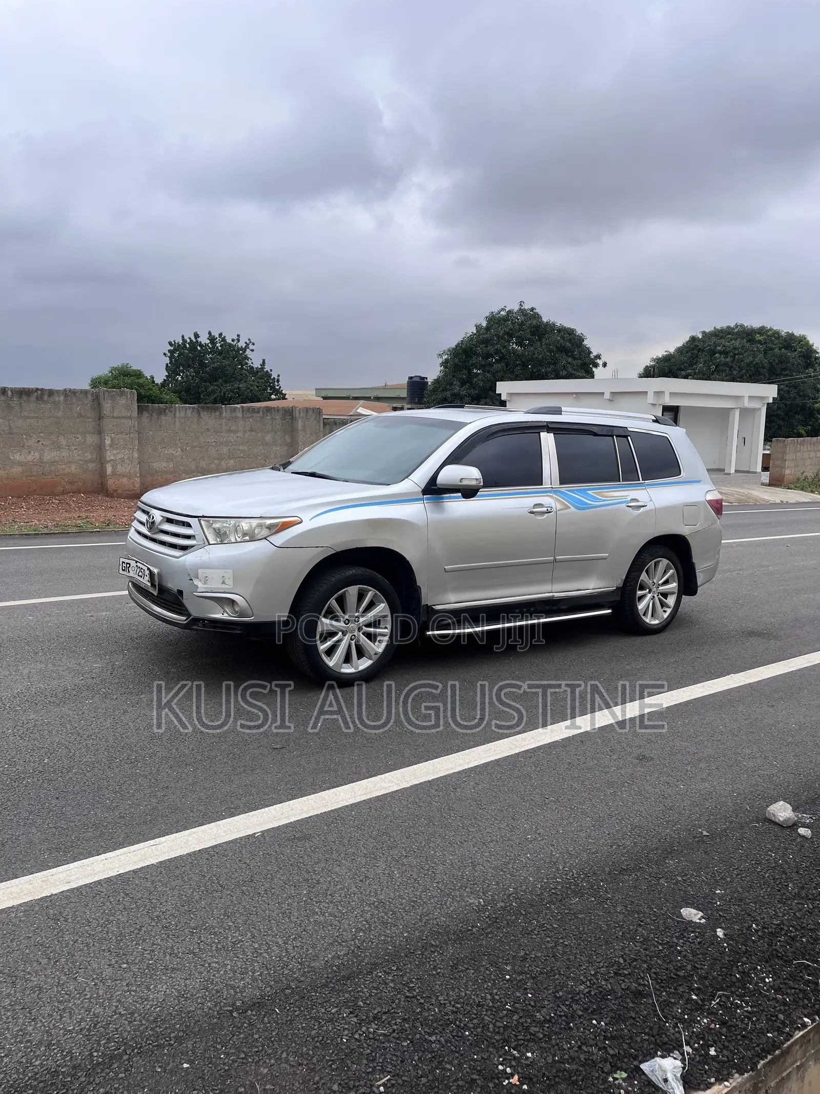 Toyota Highlander Limited 2012 Silver