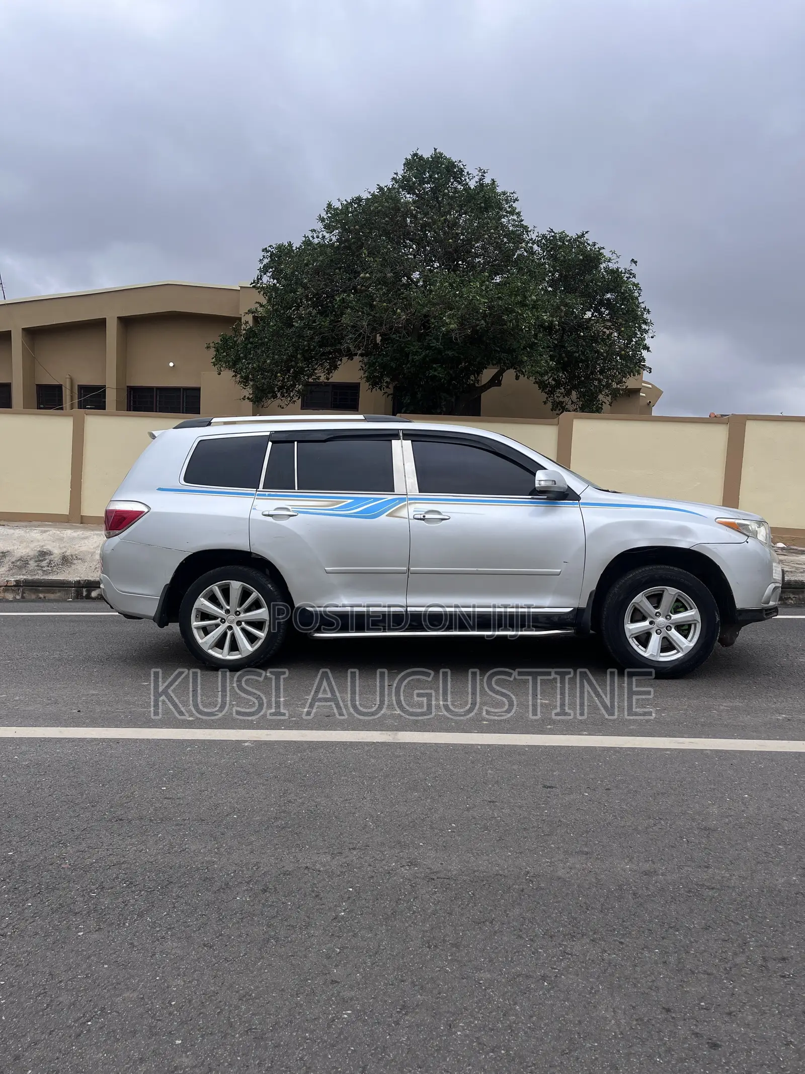 Toyota Highlander Limited 2012 Silver