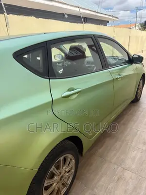 Hyundai Accent 2014 Green