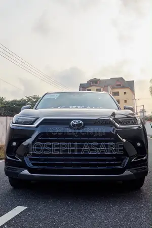 Toyota Grand Highlander Limited AWD 2024 Black