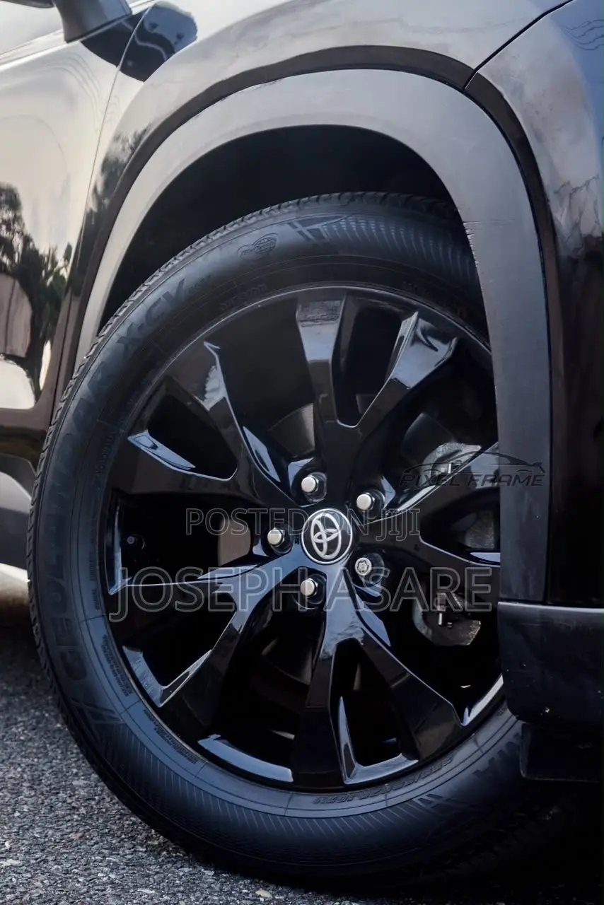 Toyota Grand Highlander Limited AWD 2024 Black