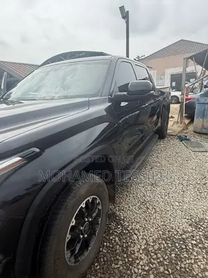 Toyota Tundra SR5 CrewMax 6.5' Bed 2024 Black