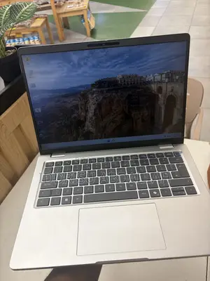 Laptop Dell Pro 14 Premium 32GB Intel Core i7 SSD 1T