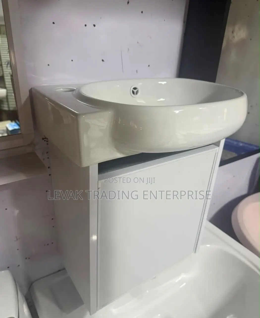 Small Bathroom Basin