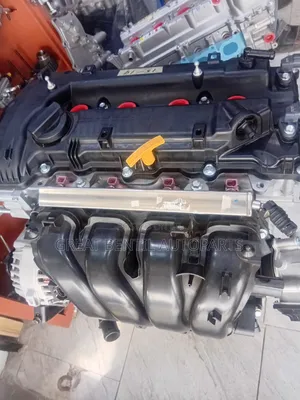 Hyundai Elantra 2.0 Engine