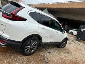 Honda CR-V Special Edition 2021 White