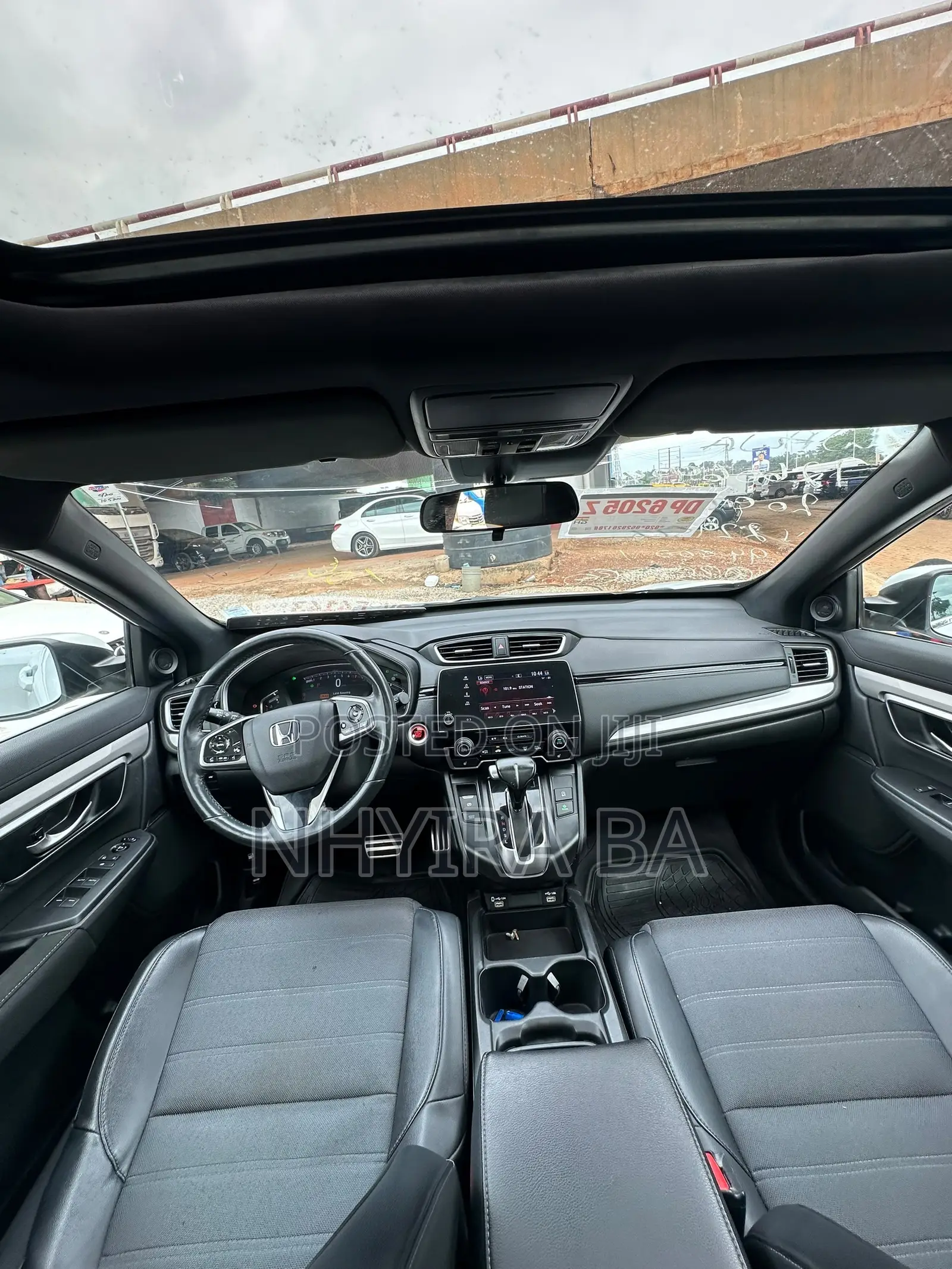 Honda CR-V Special Edition 2021 White