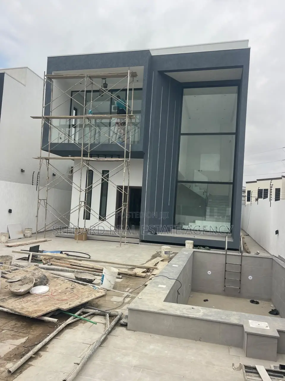4bdrm Duplex in Sefdard Properties, Kwabenya for sale