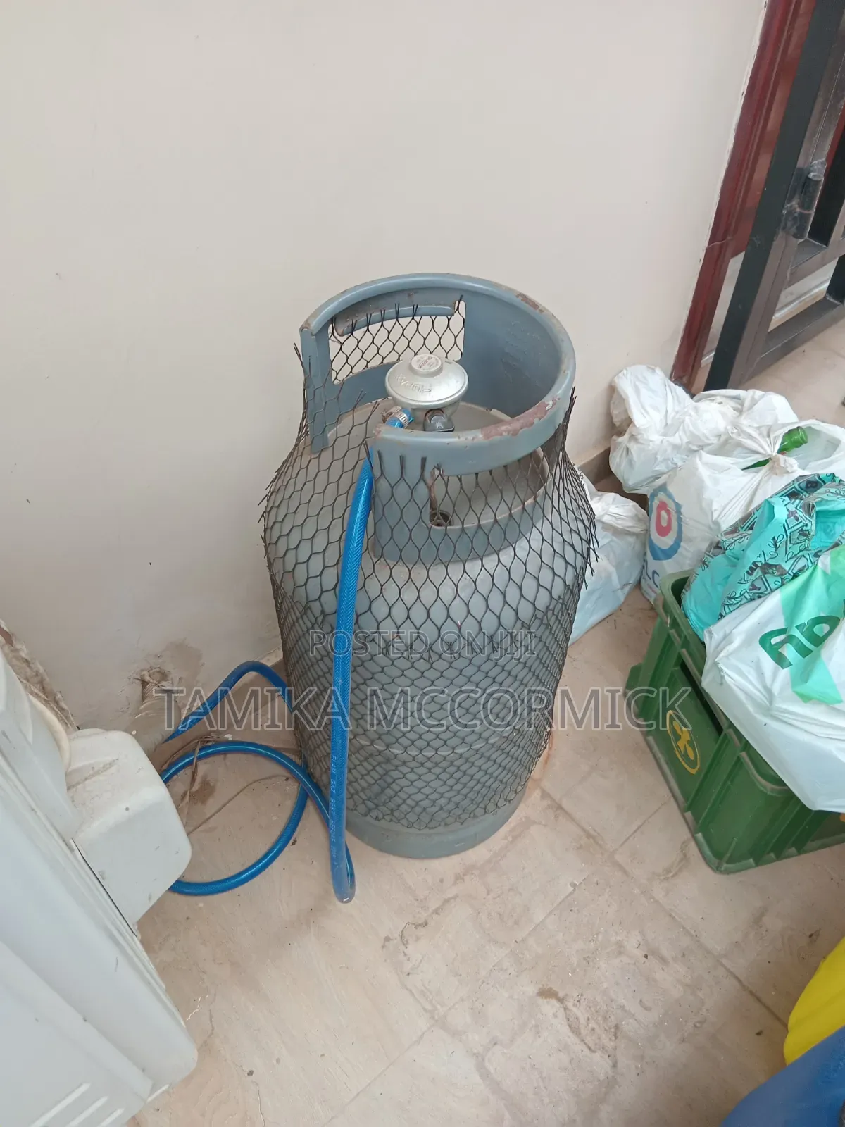Cylinder Gas