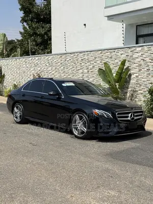 Mercedes-Benz E300 2017 Black