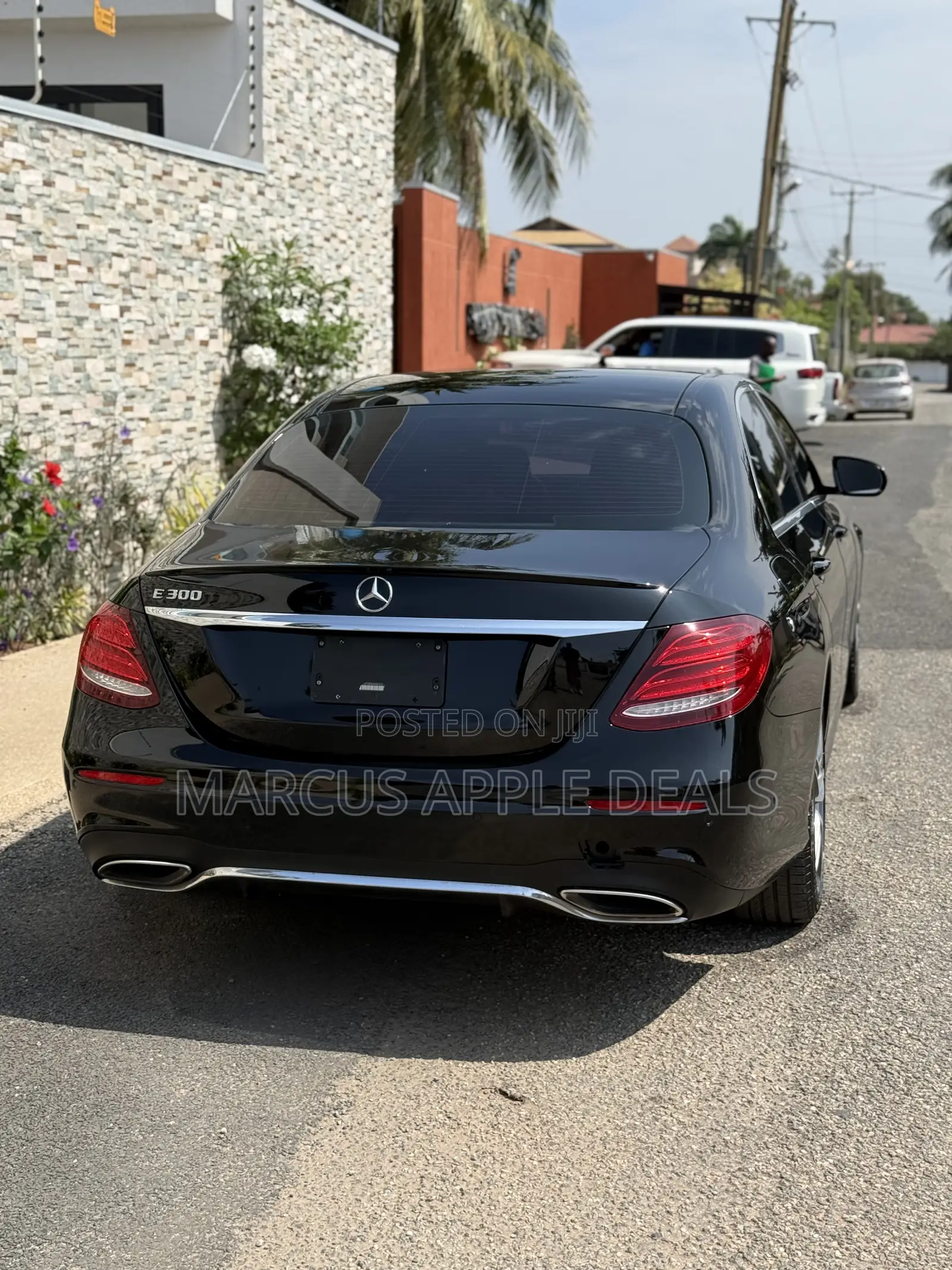 Mercedes-Benz E300 2017 Black