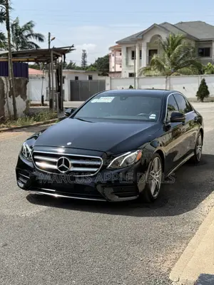 Mercedes-Benz E300 2017 Black
