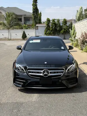 Mercedes-Benz E300 2017 Black