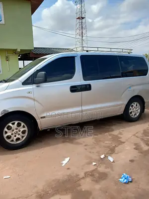 Hyundai Starex 2015 Grey