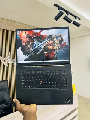 Laptop Lenovo ThinkPad P1 Gen4 16GB Intel Core i7 SSD 512GB